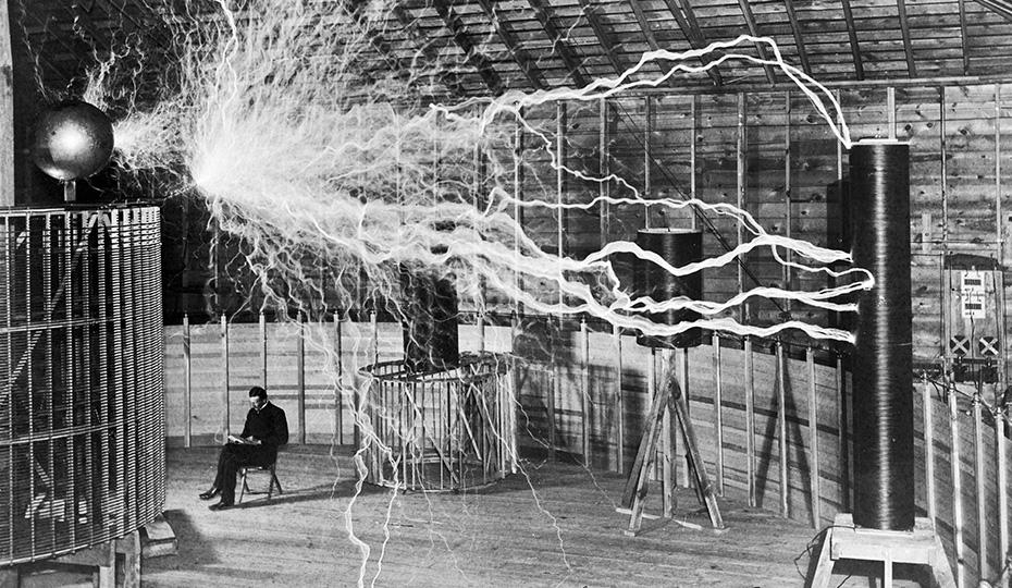 DUKE ILLUMINATION- Nikola Tesla: Master of Electricity